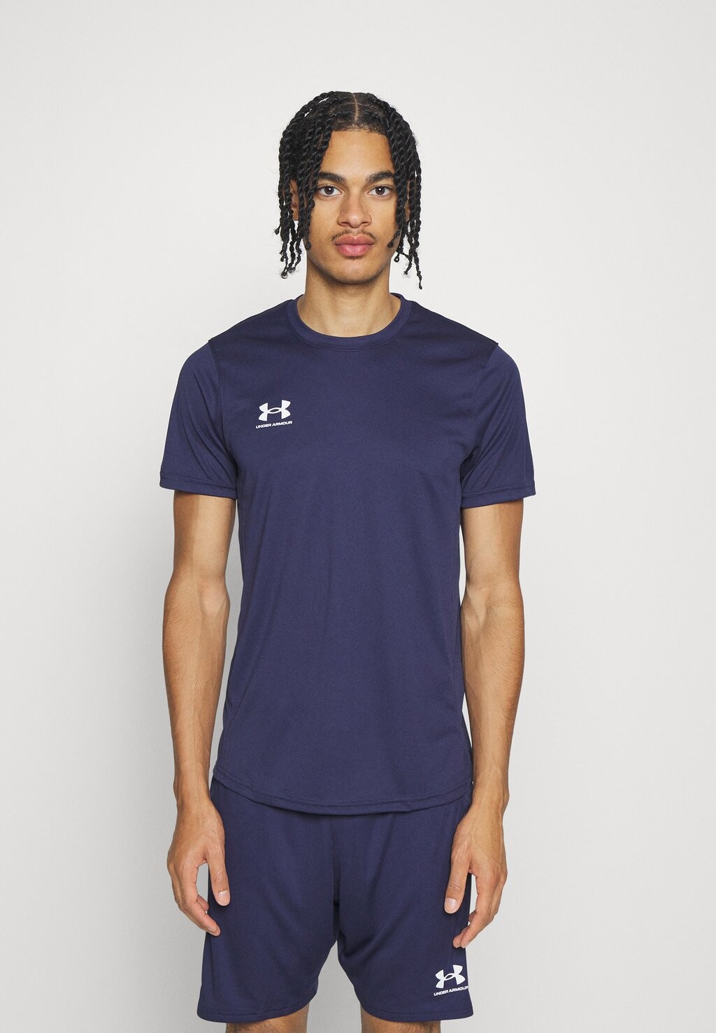 Спортивная футболка CHALLENGER TRAIN Under Armour, темно-синий/белый
Спортивная футболка CHALLENGER TRAIN Under Armour, темно-синий/белый