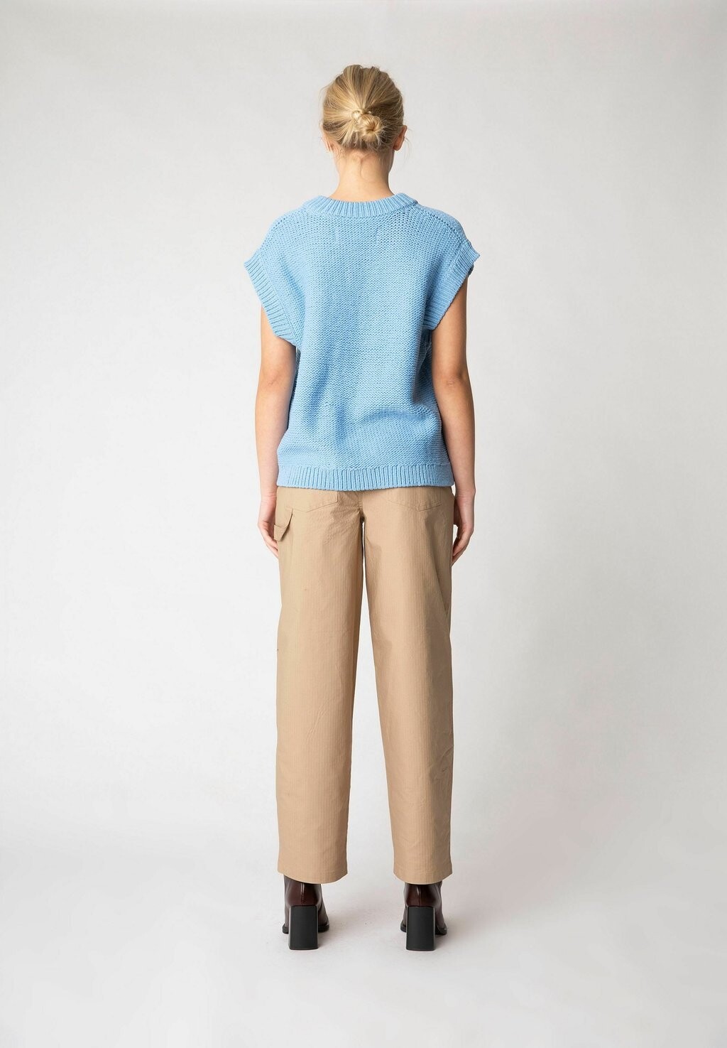 Футболка с принтом TABITHARS Résumé, синий
Футболка с принтом TABITHARS Résumé, синий