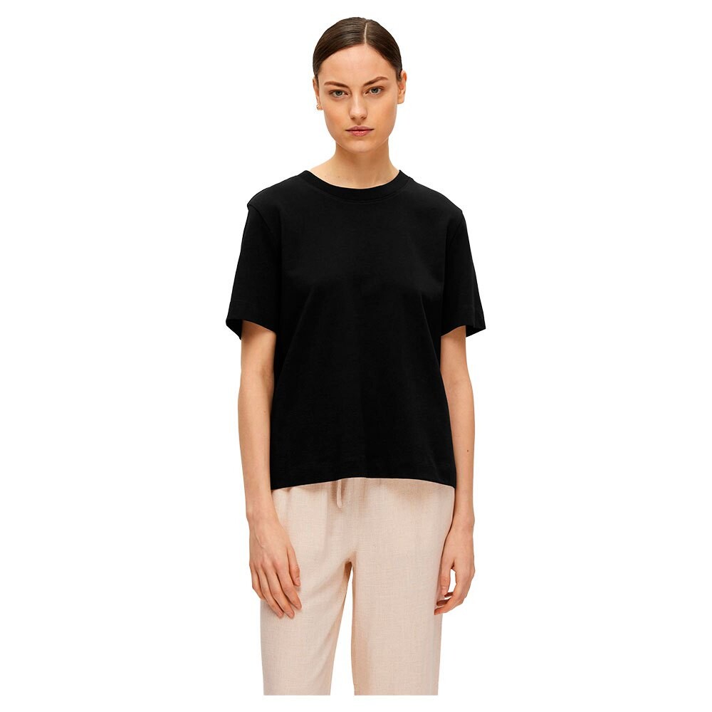 Футболка Selected Essential Boxy, черный 
Футболка Selected Essential Boxy, черный