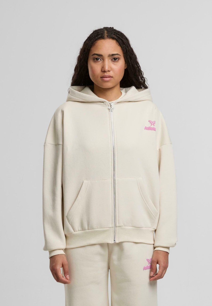 Толстовка FELICIOUS Zip-up sweatshirt, Glass Green/Beige
Толстовка FELICIOUS Zip-up sweatshirt, Glass Green/Beige