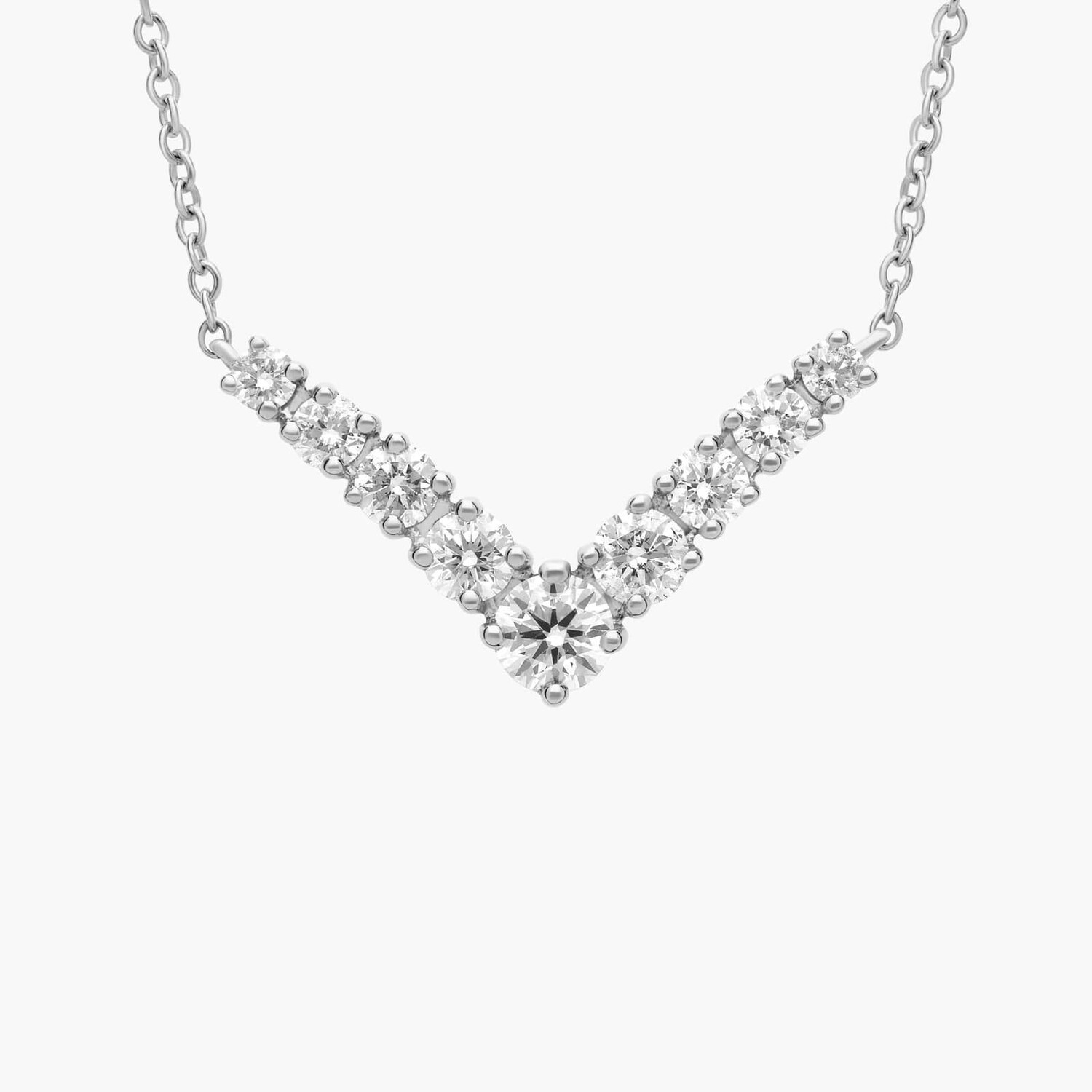 Ожерелье с бриллиантами в форме буквы «V» из 14-каратного белого золота (1/2 карата) Blue Nile
Ожерелье с бриллиантами в форме буквы «V» из 14-каратного белого золота (1/2 карата) Blue Nile