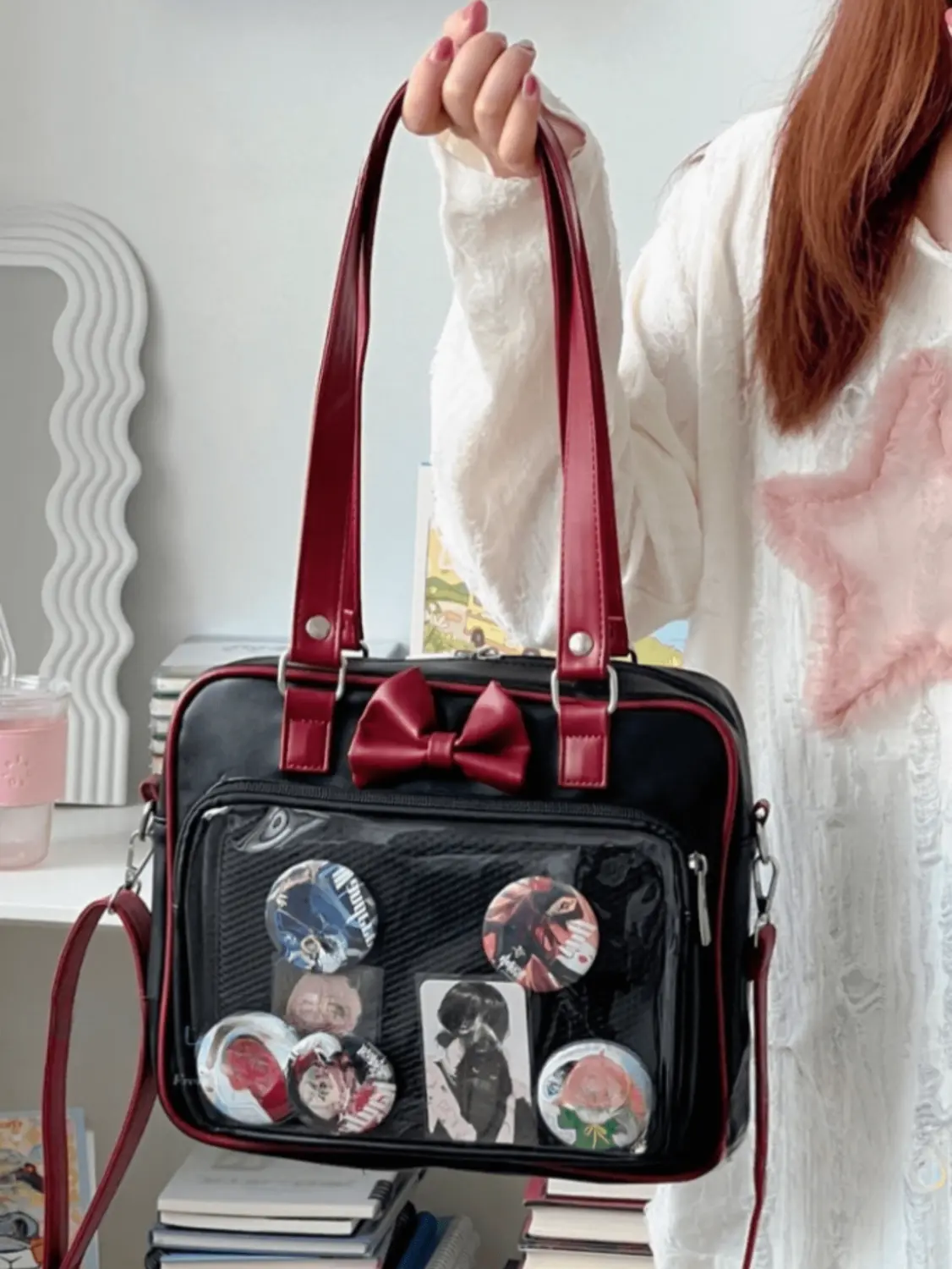 Японский стиль Kawaii из искусственной кожи Itabag женская прозрачная сумка с бантом Лолита сумка на плечо сумки-тоут женские Ita сумка JK Girl, черный
Японский стиль Kawaii из искусственной кожи Itabag женская прозрачная сумка с бантом Лолита сумка на плечо сумки-тоут женские Ita сумка JK Girl, черный