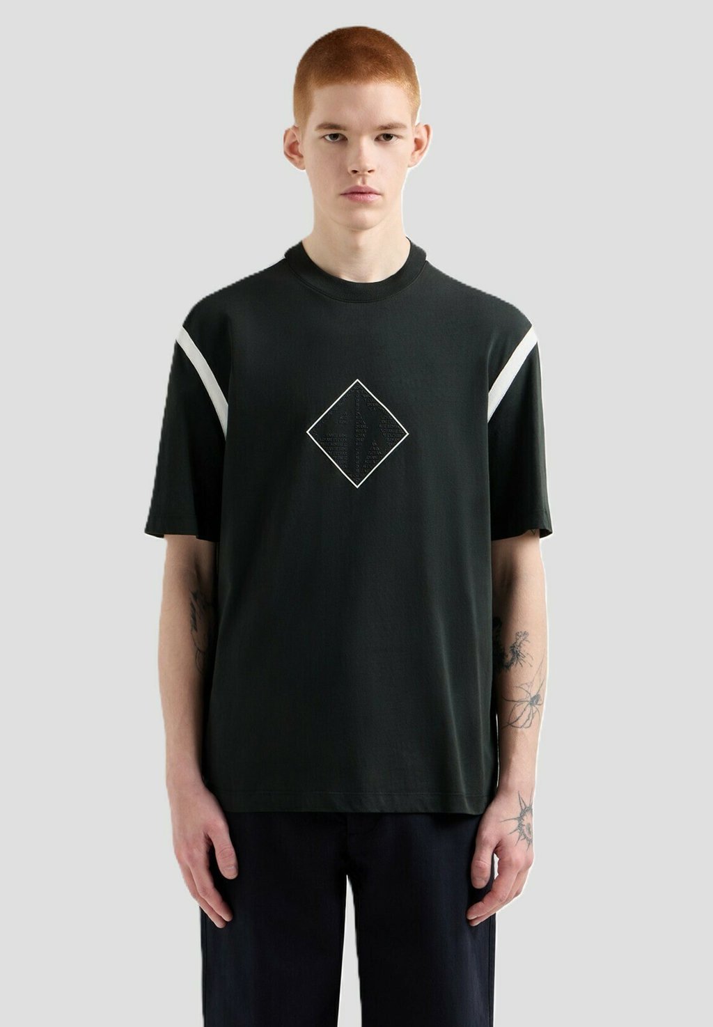 Футболка с принтом Armani Exchange, черный
Футболка с принтом Armani Exchange, черный