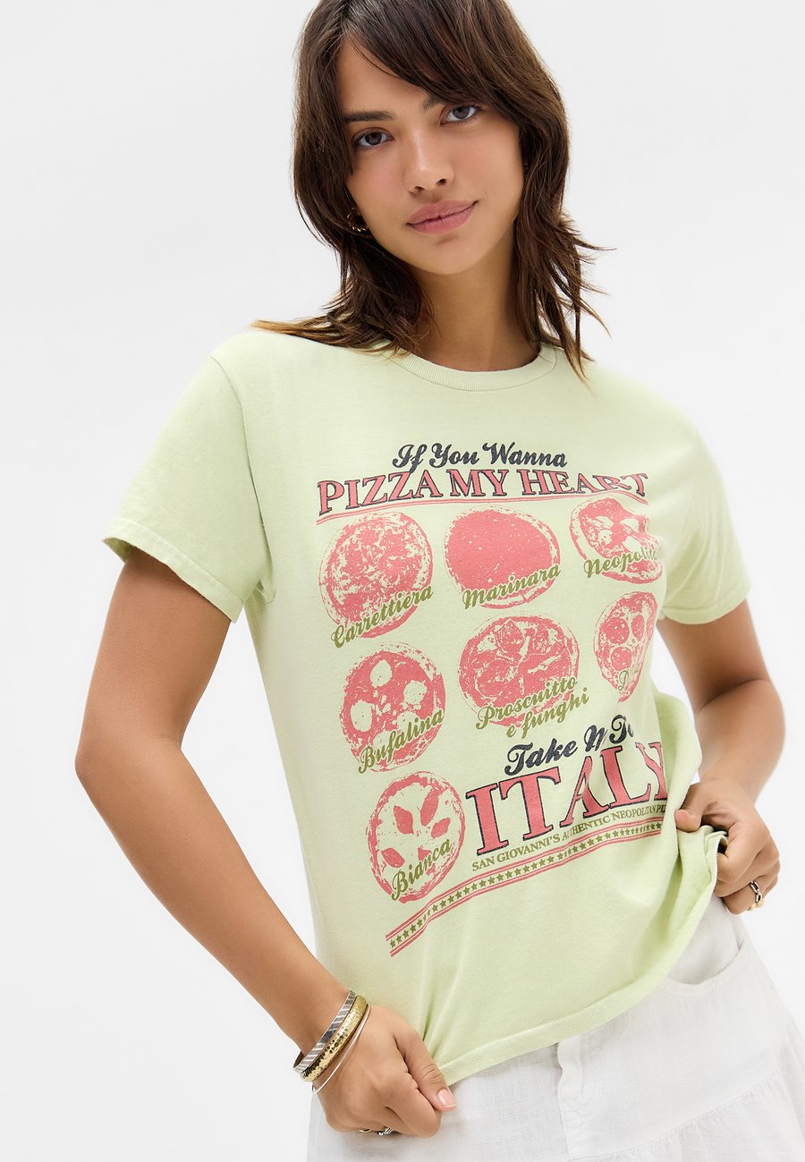 Футболка BDG Urban Outfitters PIZZA MY HEART RELAXED BABY, Yellow, Желтый, Футболка BDG Urban Outfitters PIZZA MY HEART RELAXED BABY, Yellow
Футболка BDG Urban Outfitters PIZZA MY HEART RELAXED BABY, Yellow, Желтый, Футболка BDG Urban Outfitters PIZZA MY HEART RELAXED BABY, Yellow