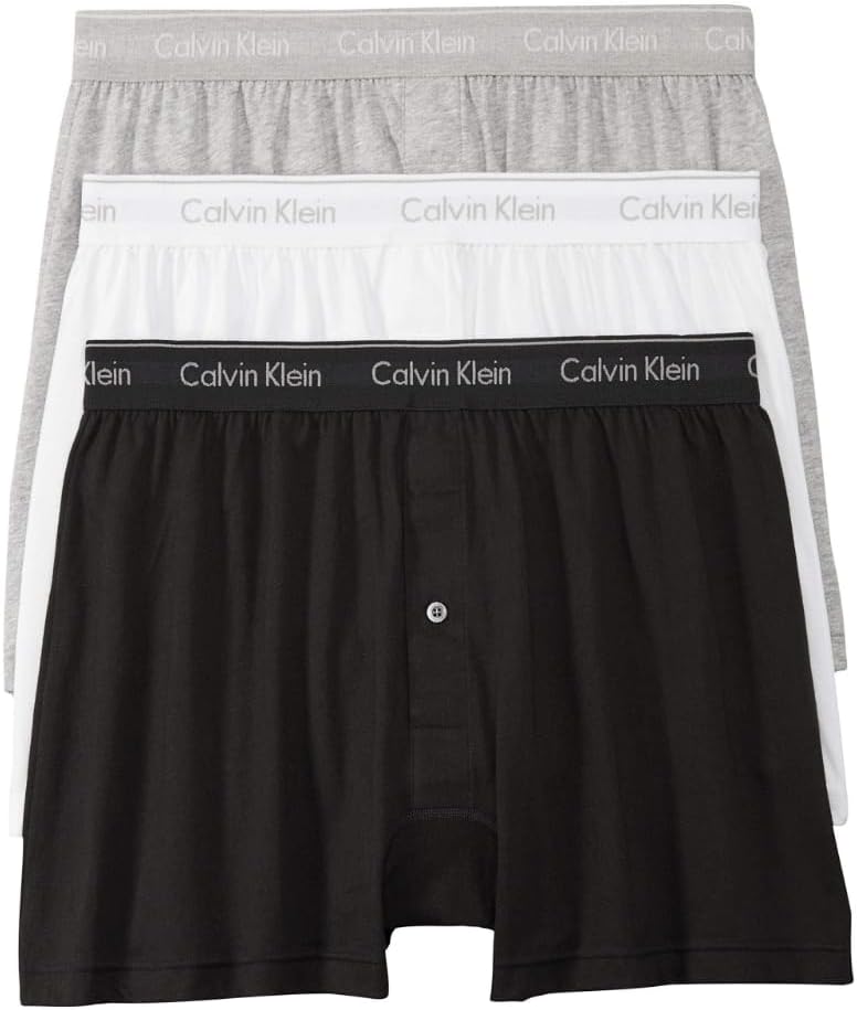 Комплект из 3 мужских трикотажных трусов-боксеров Calvin Klein Cotton Classics, Black, Grey Heather, White
Комплект из 3 мужских трикотажных трусов-боксеров Calvin Klein Cotton Classics, Black, Grey Heather, White