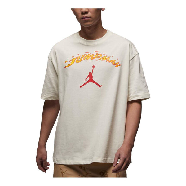 Футболка Air Jordan Fire Jumpman Logo T-Shirt 'White', белый
Футболка Air Jordan Fire Jumpman Logo T-Shirt 'White', белый