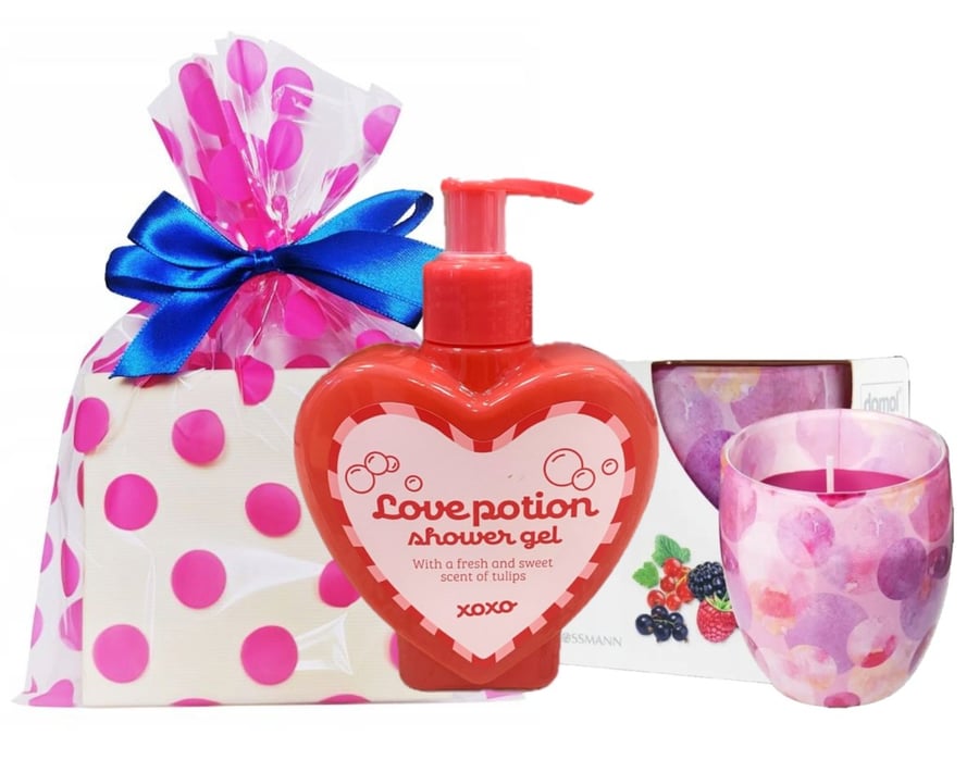 Подарок для женщины или девушки на День святого Валентина Гель для душа + свеча Inna marka
Подарок для женщины или девушки на День святого Валентина Гель для душа + свеча Inna marka