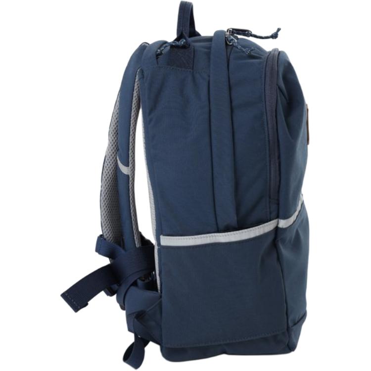 Fjallraven 15-литровый рюкзак для активного отдыха из полиэстера морской синий унисекс
Fjallraven 15-литровый рюкзак для активного отдыха из полиэстера морской синий унисекс