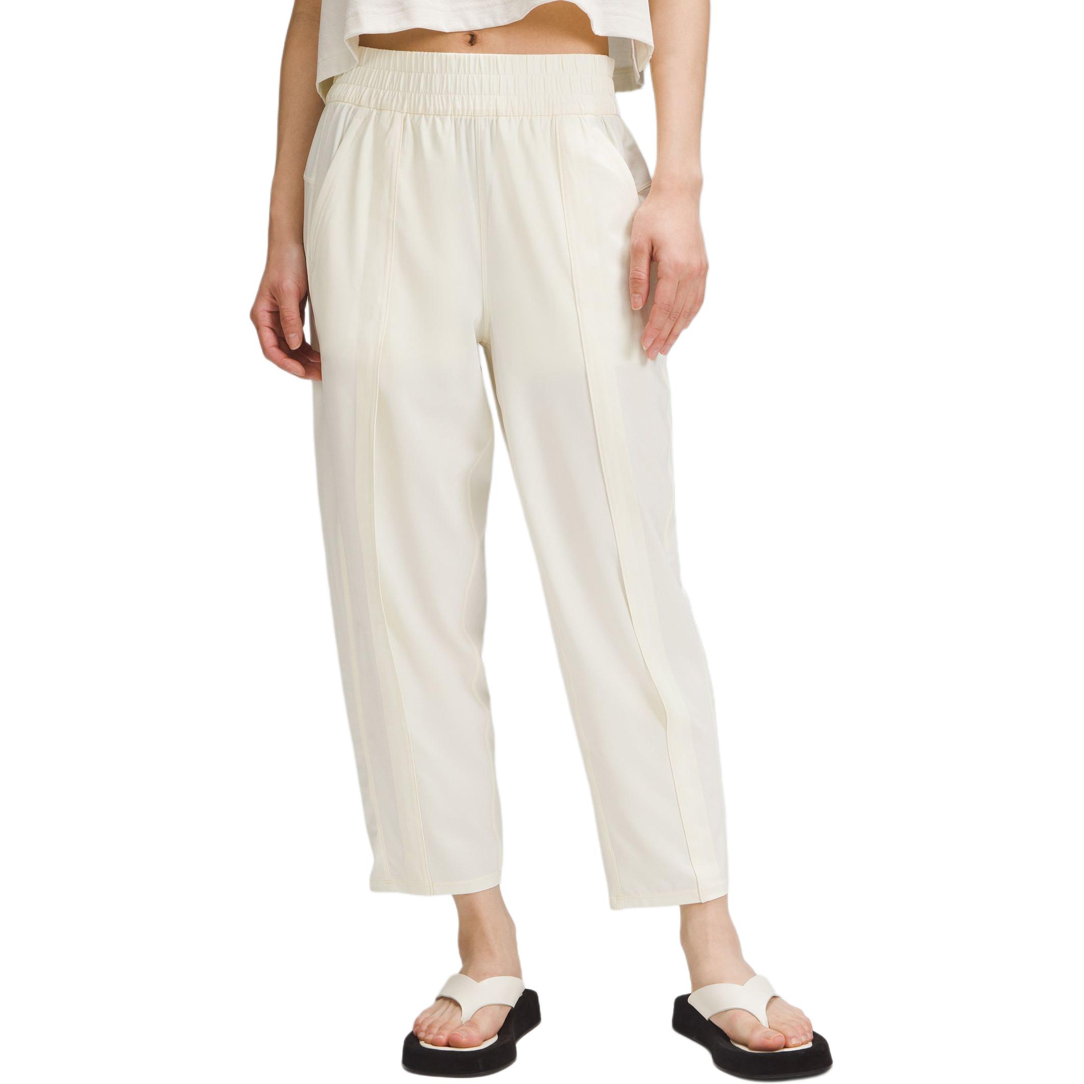 Женские повседневные брюки с передней складкой Lululemon, черный/черный
Женские повседневные брюки с передней складкой Lululemon, черный/черный