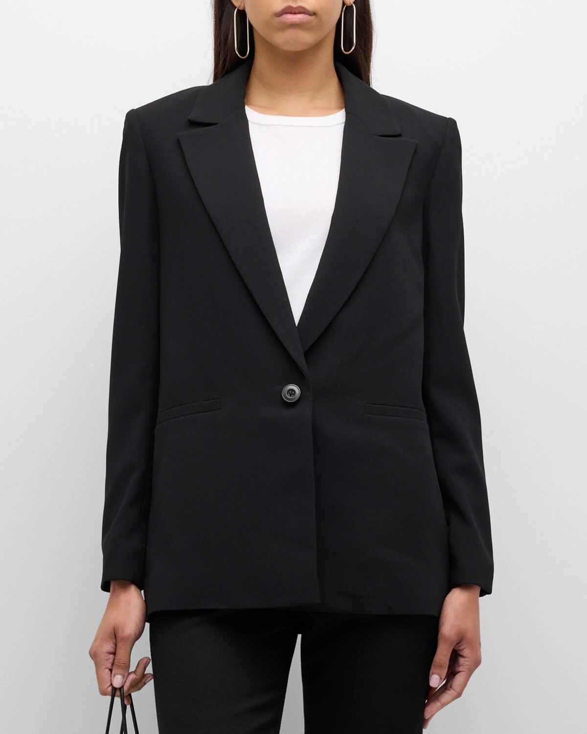 Блейзер-бойфренд с воротником-стойкой Denny Alice + Olivia, цвет Black
Блейзер-бойфренд с воротником-стойкой Denny Alice + Olivia, цвет Black