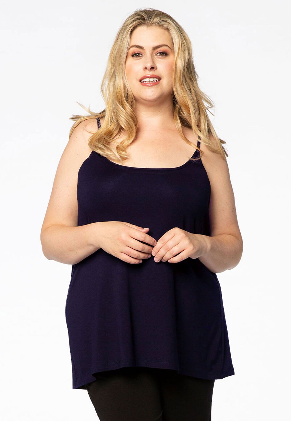 Топ SINGLET YOEK, темно-синий
Топ SINGLET YOEK, темно-синий