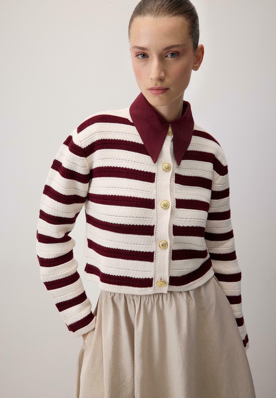 Кардиган Touché Privé Cardigan, Burgundy/Bordeaux
Кардиган Touché Privé Cardigan, Burgundy/Bordeaux
