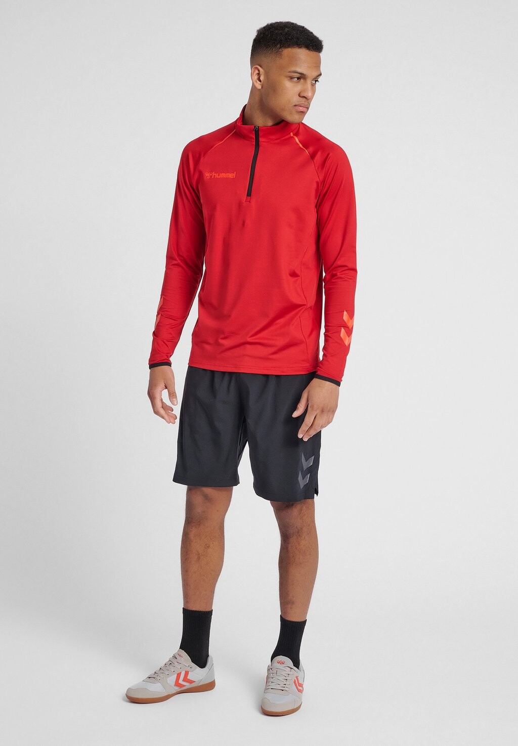 Толстовка Hummel, красный
Толстовка Hummel, красный