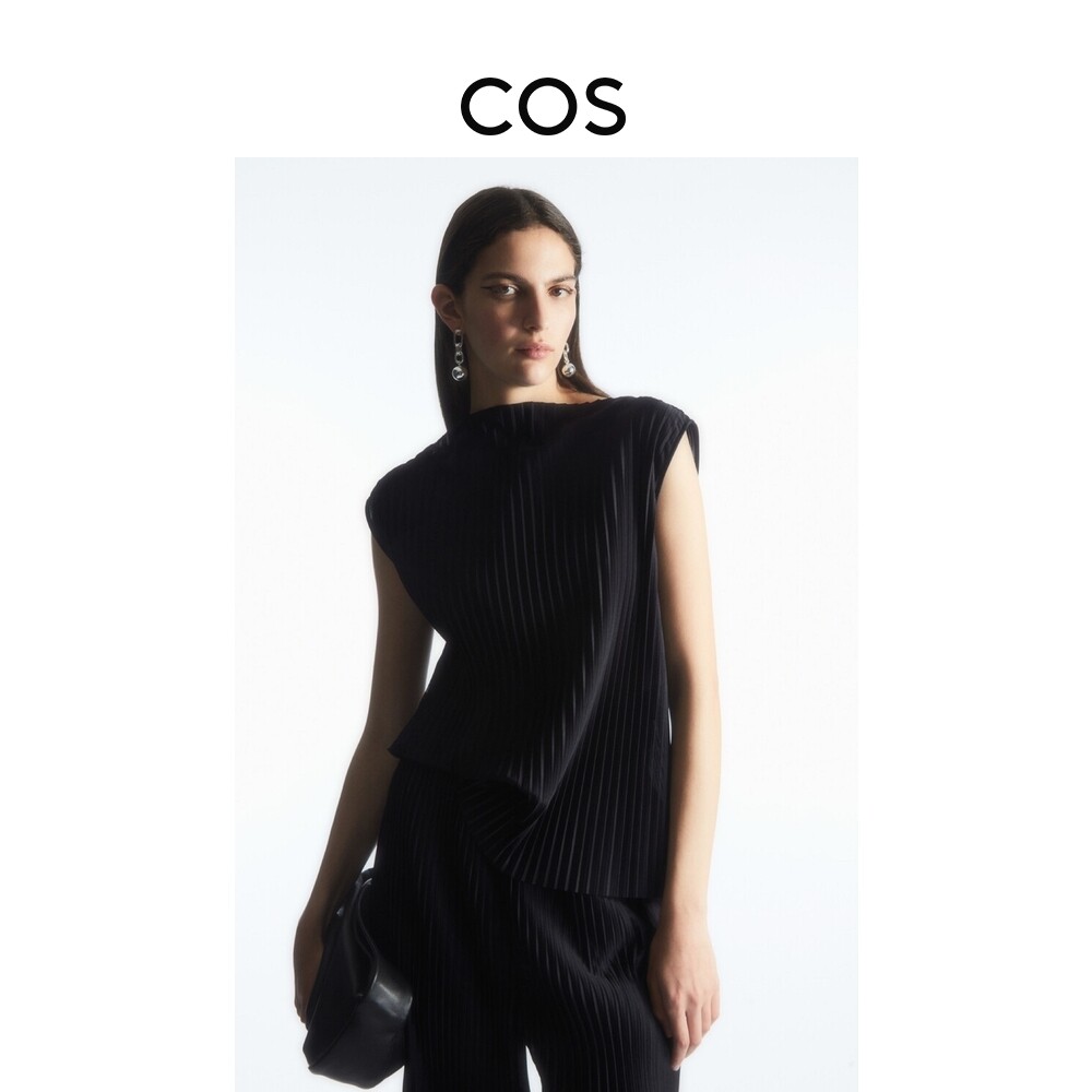 Вязаный жилет Cos с вырезом «лодочка», темно-синий
Вязаный жилет Cos с вырезом «лодочка», темно-синий