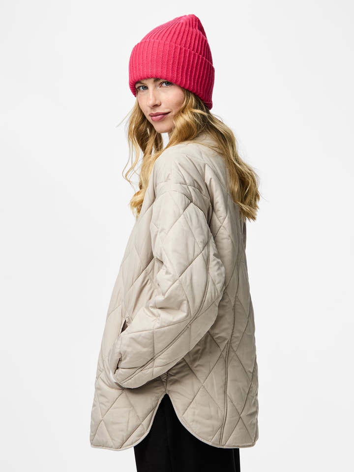 Pieces Розовая вязаная шапка
Pieces Розовая вязаная шапка