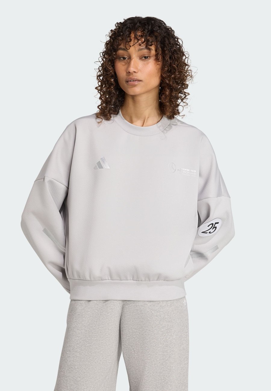 Толстовка Adidas Performance AMG PETRONAS FORMULA ONE TEAM SILVER ARROWS, Grey Two/Grey
Толстовка Adidas Performance AMG PETRONAS FORMULA ONE TEAM SILVER ARROWS, Grey Two/Grey