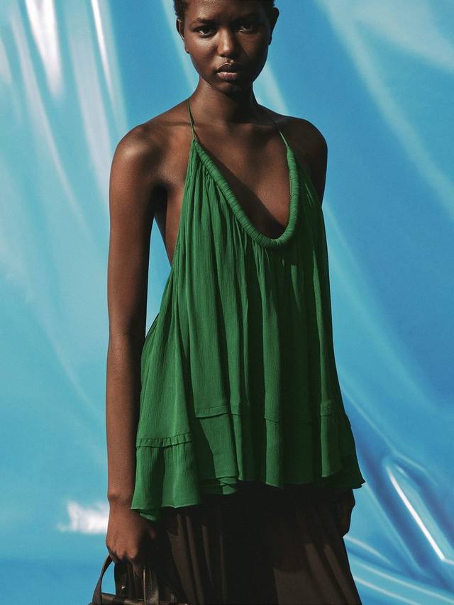 Распашной топ с бретелями Ocean Loose Mango, Bright Green
Распашной топ с бретелями Ocean Loose Mango, Bright Green