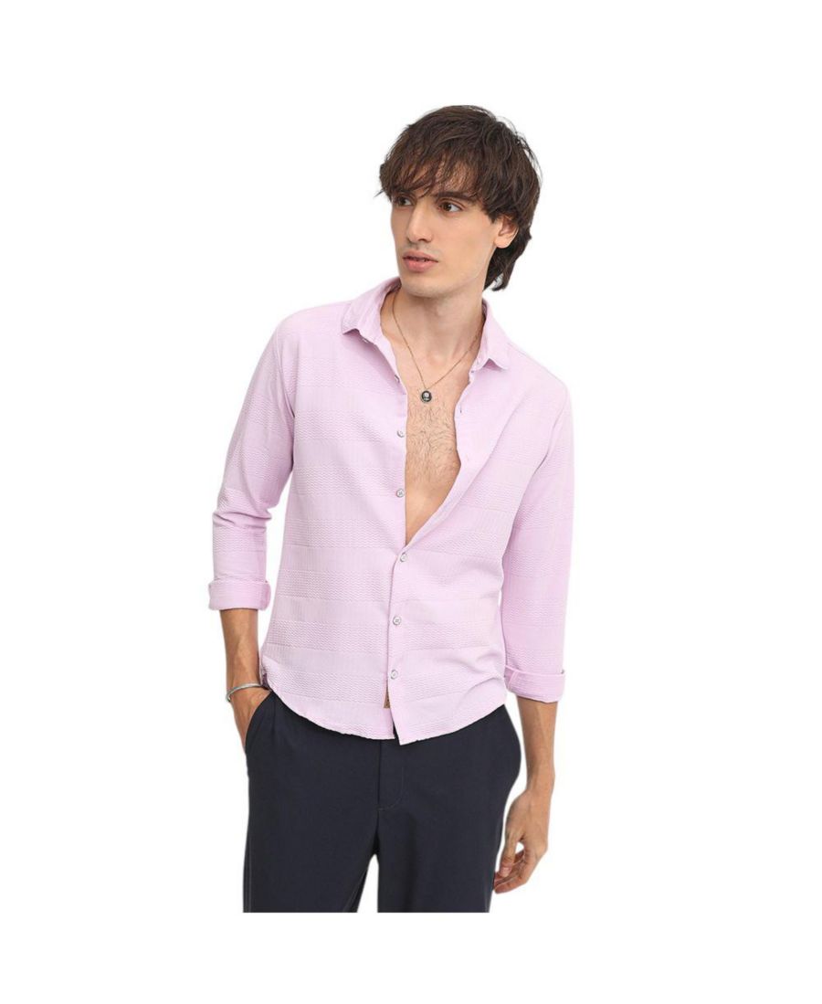 Мужская рубашка сиреневого цвета с текстурой шеврон Campus Sutra, Purple
Мужская рубашка сиреневого цвета с текстурой шеврон Campus Sutra, Purple