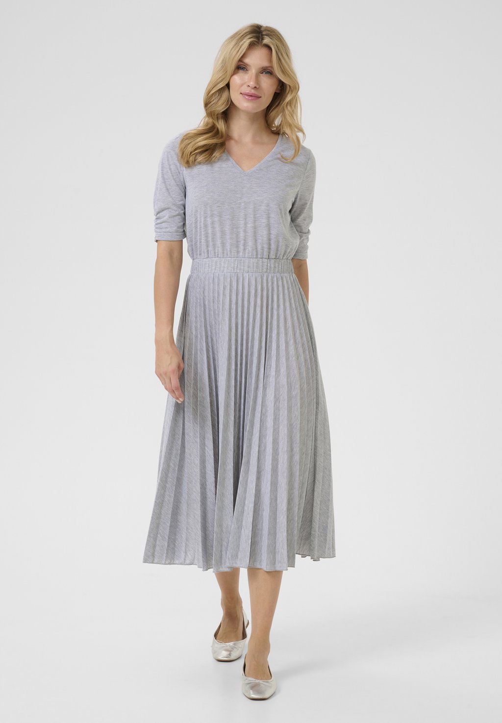 Повседневное платье Cream, светло-серый
Повседневное платье Cream, светло-серый