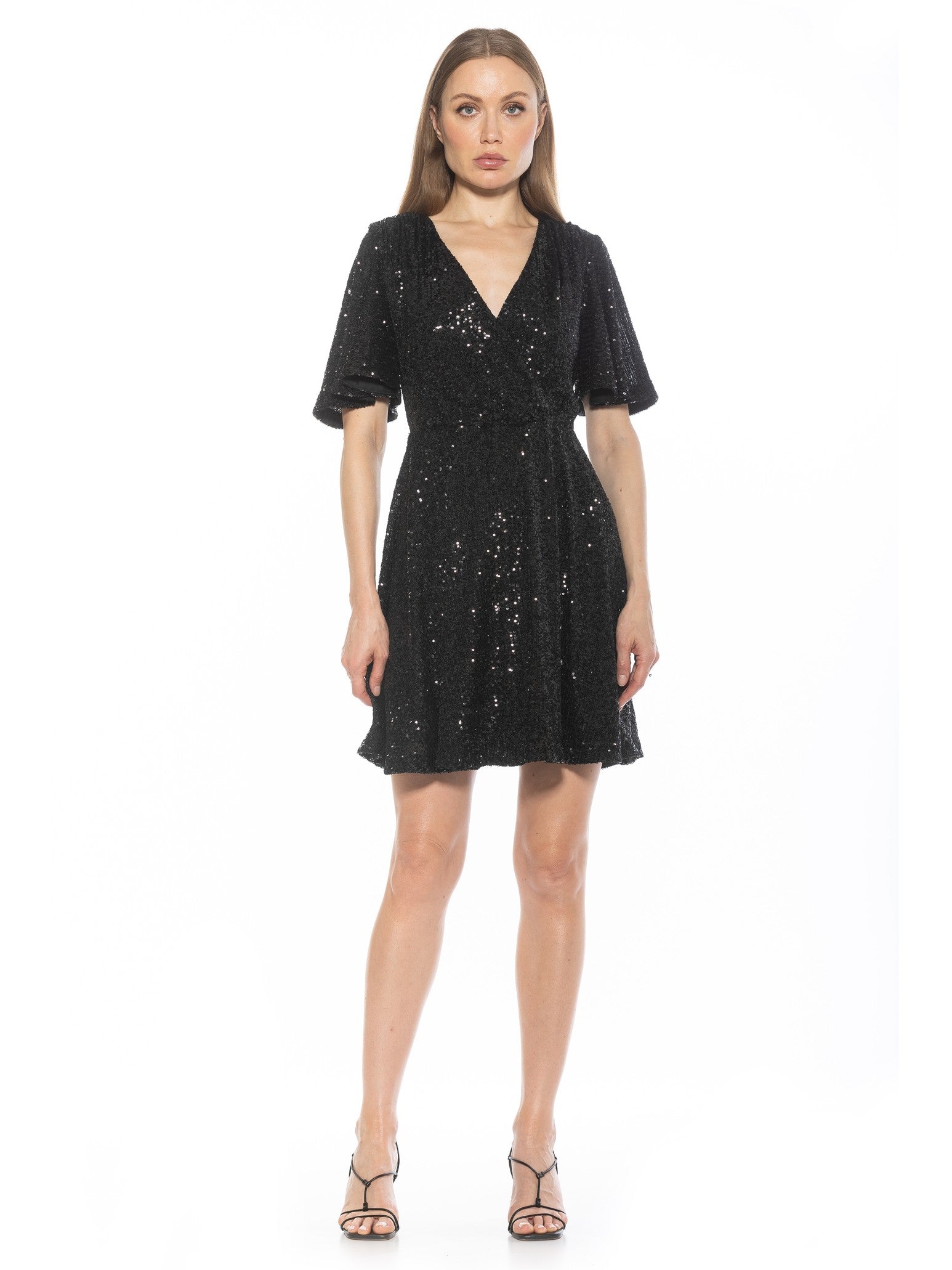 Платье из дуба ALEXIA ADMOR, черный
Платье из дуба ALEXIA ADMOR, черный