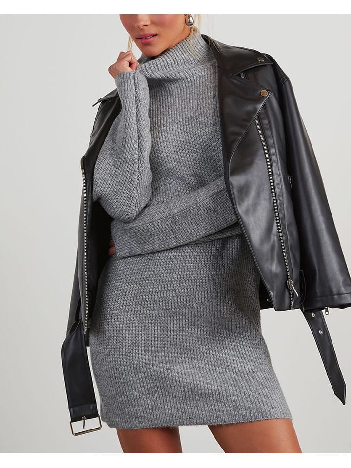 Платье до колена LA Angels, серый
Платье до колена LA Angels, серый