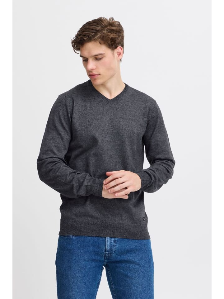 Пуловер BLEND Strick, черный
Пуловер BLEND Strick, черный