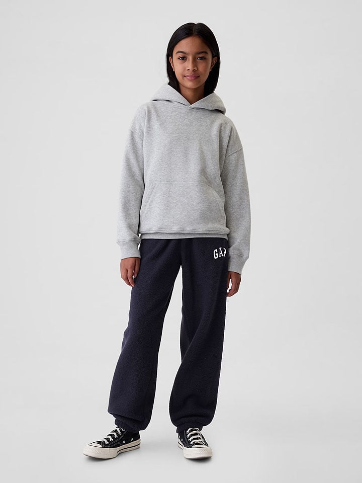 GAP Флисовые брюки темно-синего цвета
GAP Флисовые брюки темно-синего цвета