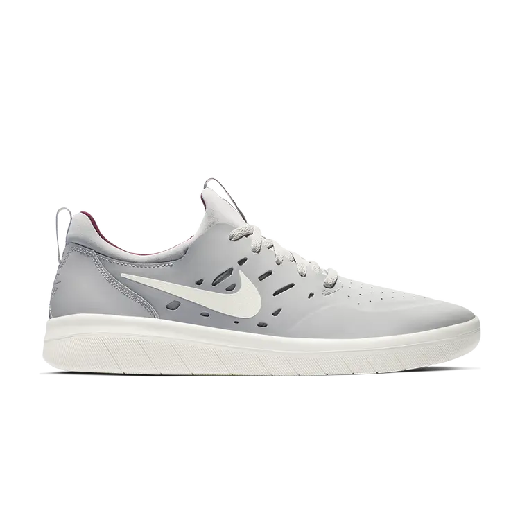 Кроссовки Nike Nyjah Free SB 'Atmosphere Grey', серый 
Кроссовки Nike Nyjah Free SB 'Atmosphere Grey', серый