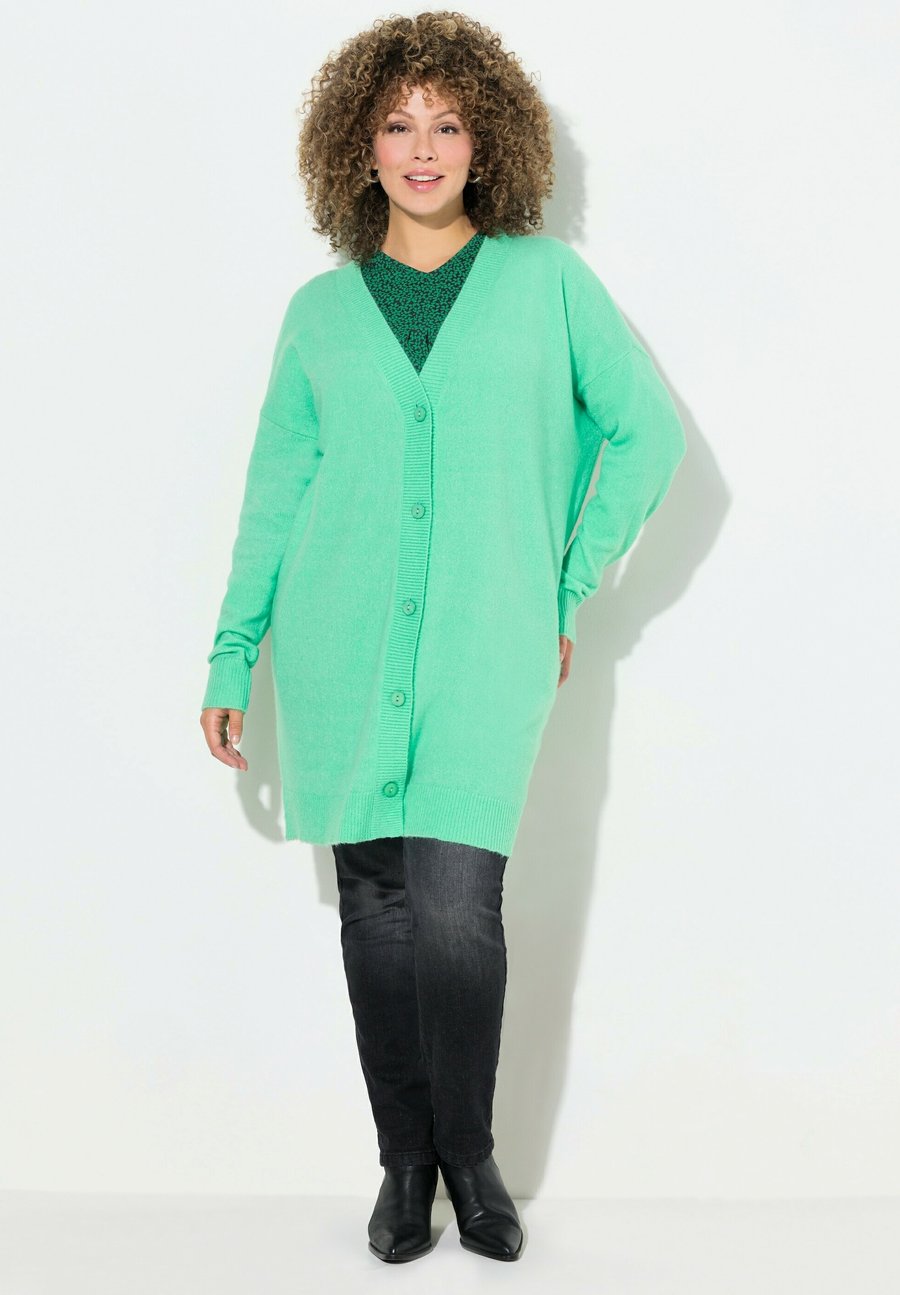Кардиган Ulla Popken Cardigan, Blue Green/Teal
Кардиган Ulla Popken Cardigan, Blue Green/Teal