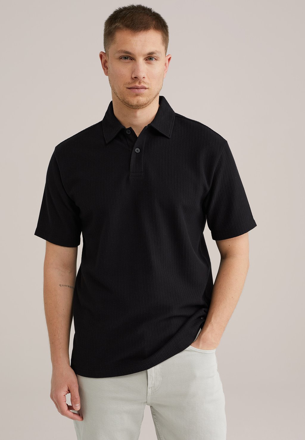 Рубашка поло WE Fashion, черный
Рубашка поло WE Fashion, черный