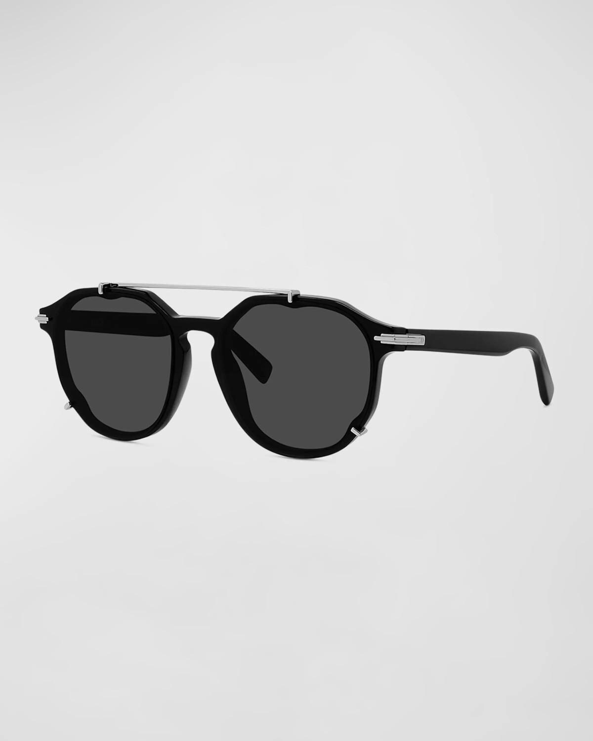 Мужские солнцезащитные очки DiorBlackSuit RI, цвет Black/Smoke
Мужские солнцезащитные очки DiorBlackSuit RI, цвет Black/Smoke