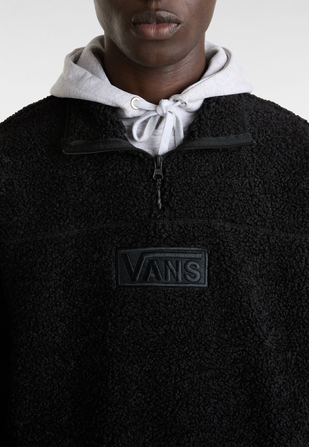 Флисовый джемпер BOXED QZIP Vans, черный
Флисовый джемпер BOXED QZIP Vans, черный