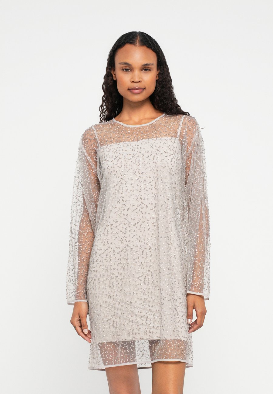 Платье Samsøe Samsøe MALLY SHORT DRESS, Pumice Stone/Beige
Платье Samsøe Samsøe MALLY SHORT DRESS, Pumice Stone/Beige