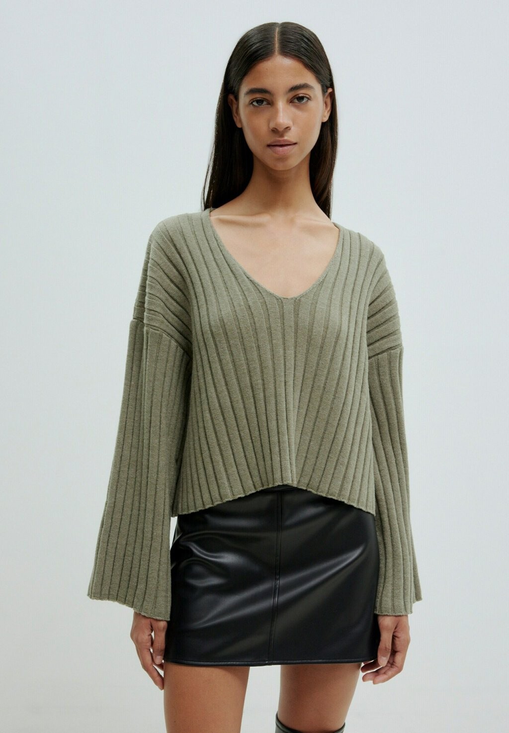 Вязаный свитер THAMARA EDITED, цвет grün
Вязаный свитер THAMARA EDITED, цвет grün