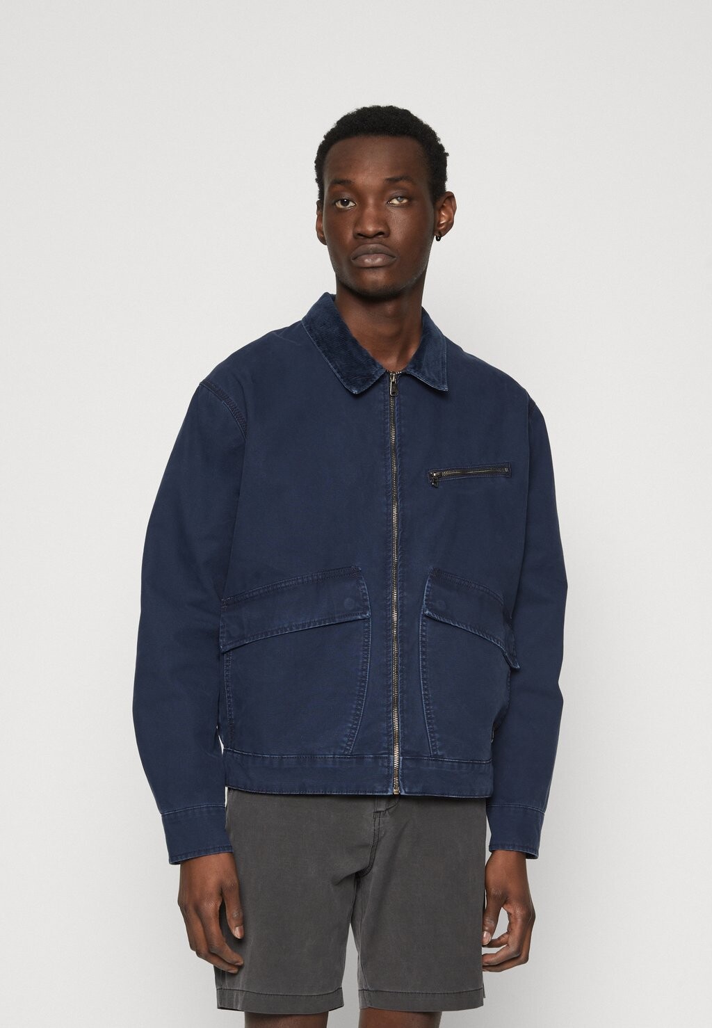 Светлая куртка WASHED JACKET Timberland, цвет dark sapphire
Светлая куртка WASHED JACKET Timberland, цвет dark sapphire