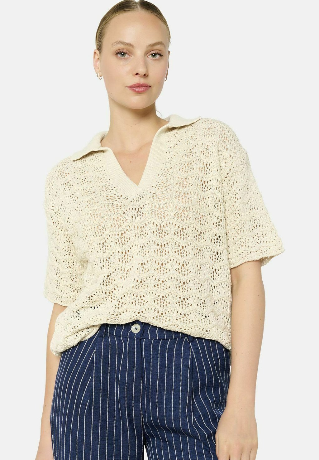 Рубашка поло OPENWORK LolaLiza, бежевый
Рубашка поло OPENWORK LolaLiza, бежевый