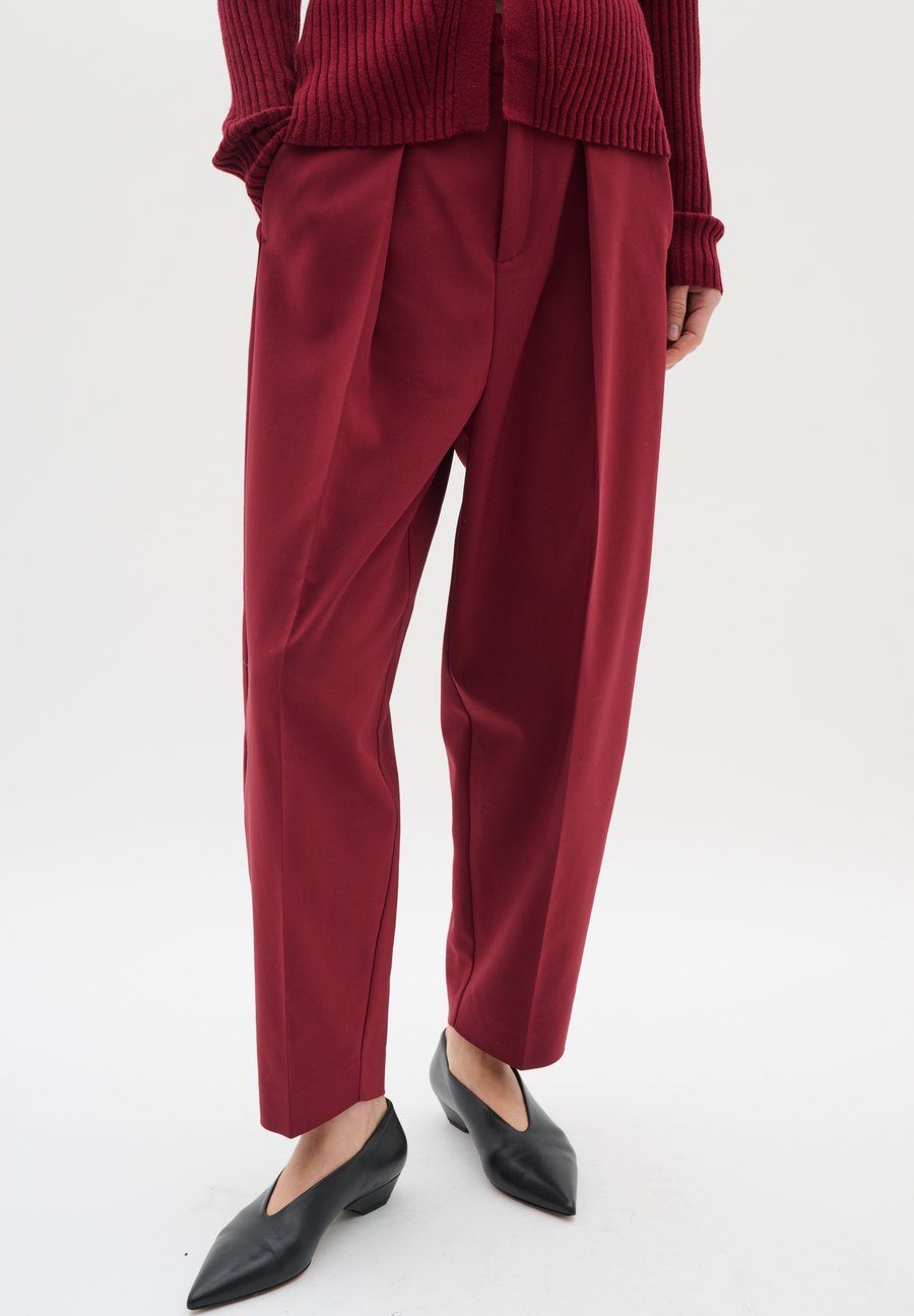 Брюки InWear ZellaIW Barrel Pant, Cabernet/Dark Red
Брюки InWear ZellaIW Barrel Pant, Cabernet/Dark Red