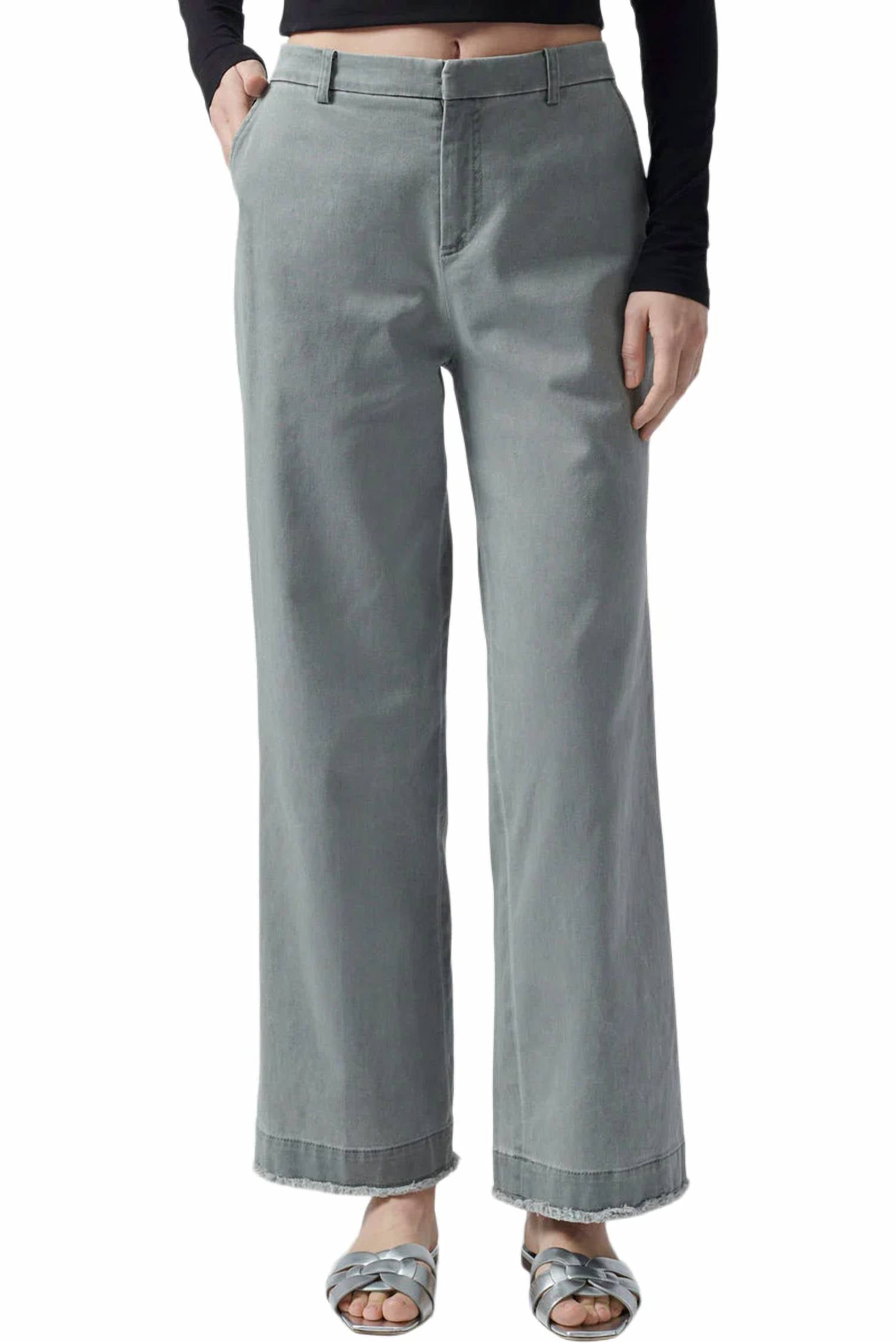 Брюки-бойфренды из хлопкового твила цвета Olive Drab ATM
Брюки-бойфренды из хлопкового твила цвета Olive Drab ATM