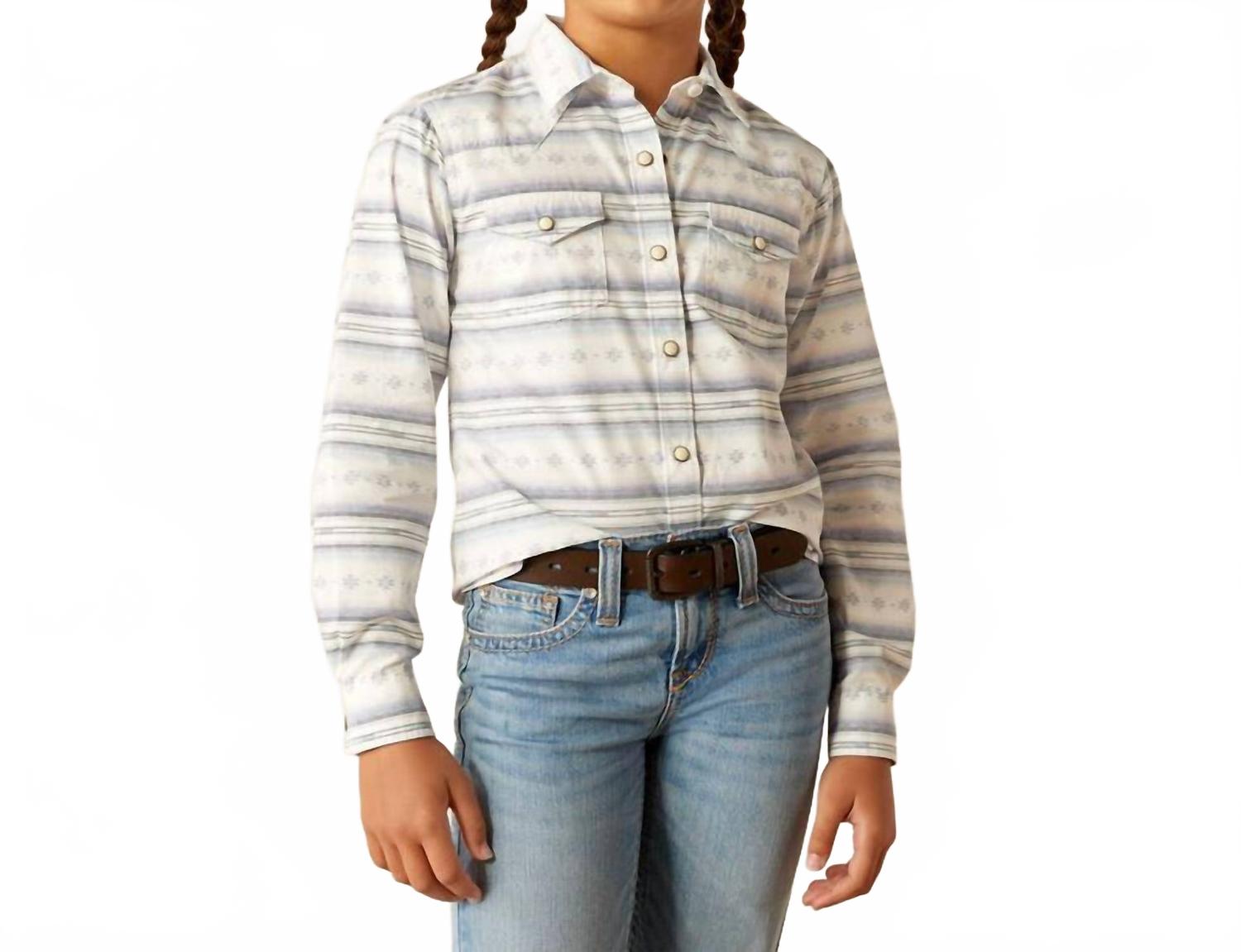 Детская блузка с длинными рукавами на кнопках в стиле геометрического серапе ARIAT, Geo Stream Serape
Детская блузка с длинными рукавами на кнопках в стиле геометрического серапе ARIAT, Geo Stream Serape