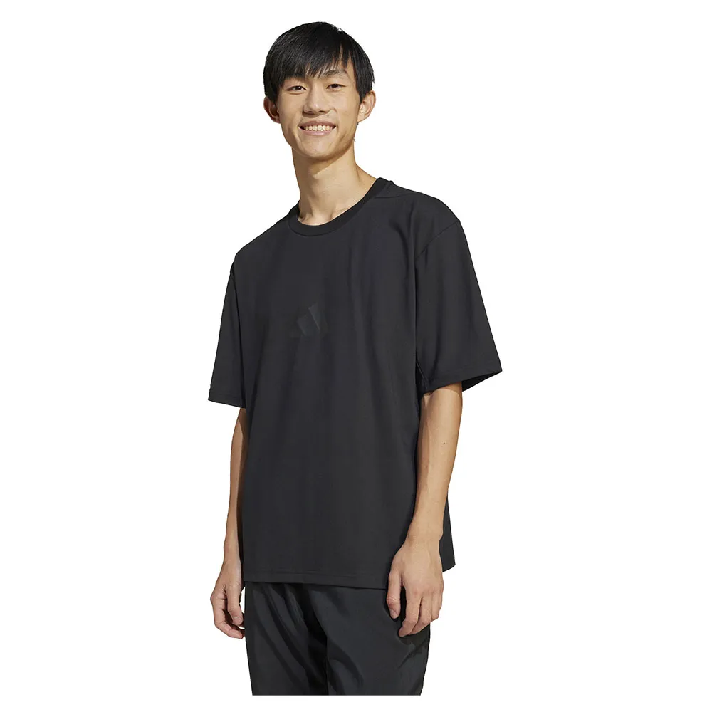 Футболка с коротким рукавом adidas Z.N.E. Loose Fit, черный
Футболка с коротким рукавом adidas Z.N.E. Loose Fit, черный