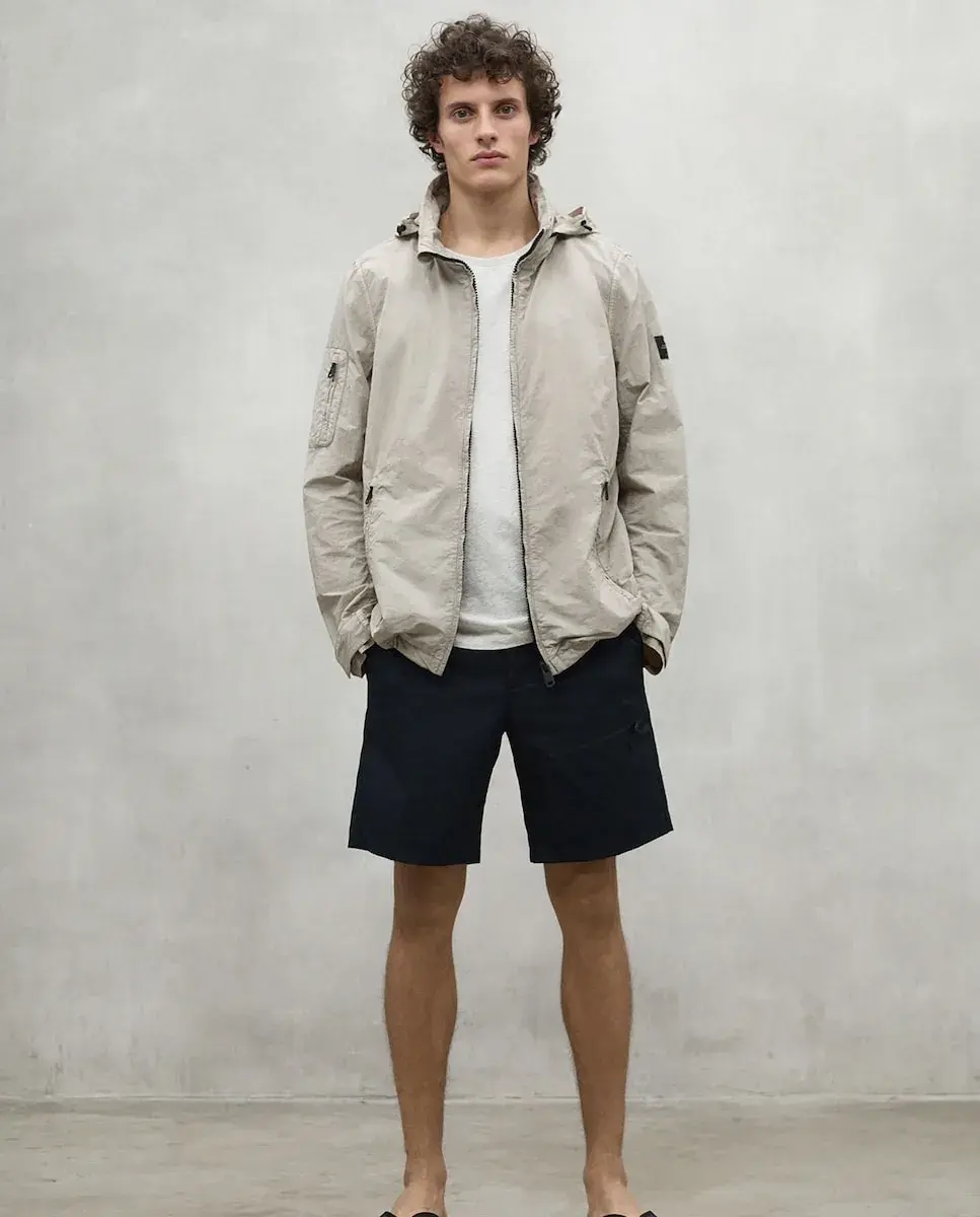 Мужская куртка с эластичной регулировкой талии и съемным капюшоном Ecoalf, бежевый
Мужская куртка с эластичной регулировкой талии и съемным капюшоном Ecoalf, бежевый