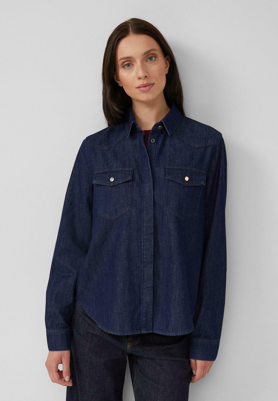Блуза s.Oliver MIT VERDECKTER KNOPFLEISTE, Navy/Rinsed Denim
Блуза s.Oliver MIT VERDECKTER KNOPFLEISTE, Navy/Rinsed Denim