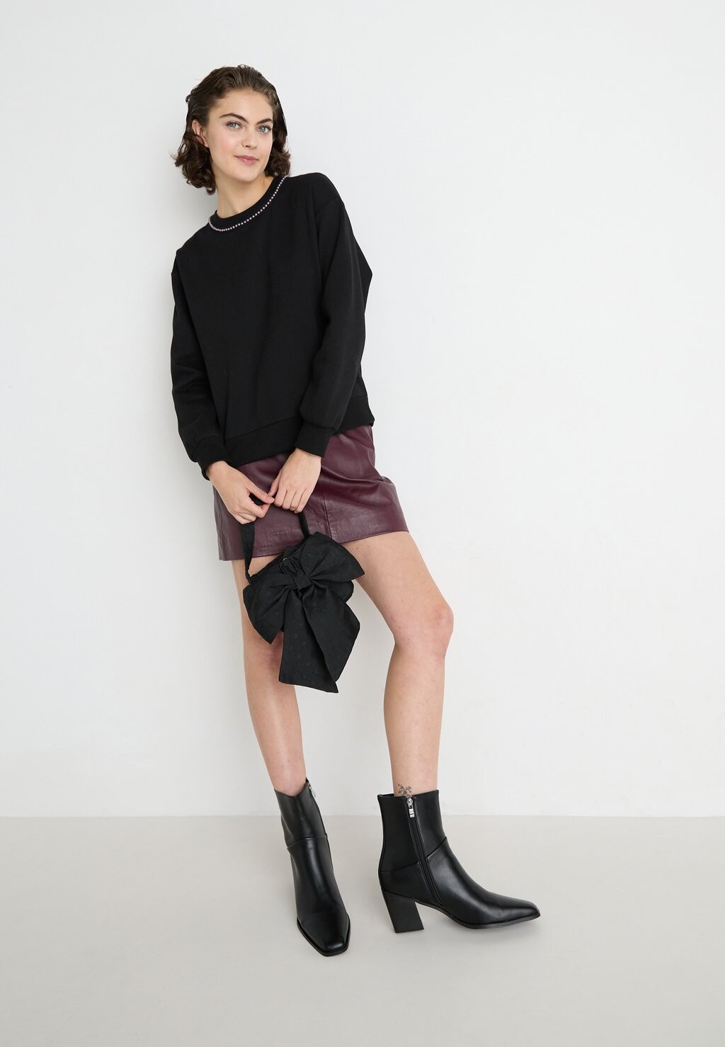 Толстовка VMDAISY Vero Moda, черный
Толстовка VMDAISY Vero Moda, черный