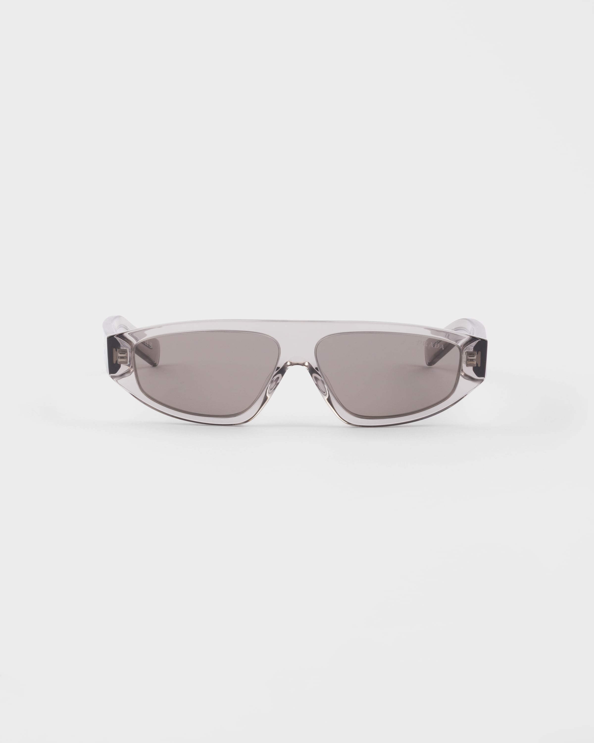 Солнцезащитные очки из коллекции Prada Eyewear, серый
Солнцезащитные очки из коллекции Prada Eyewear, серый