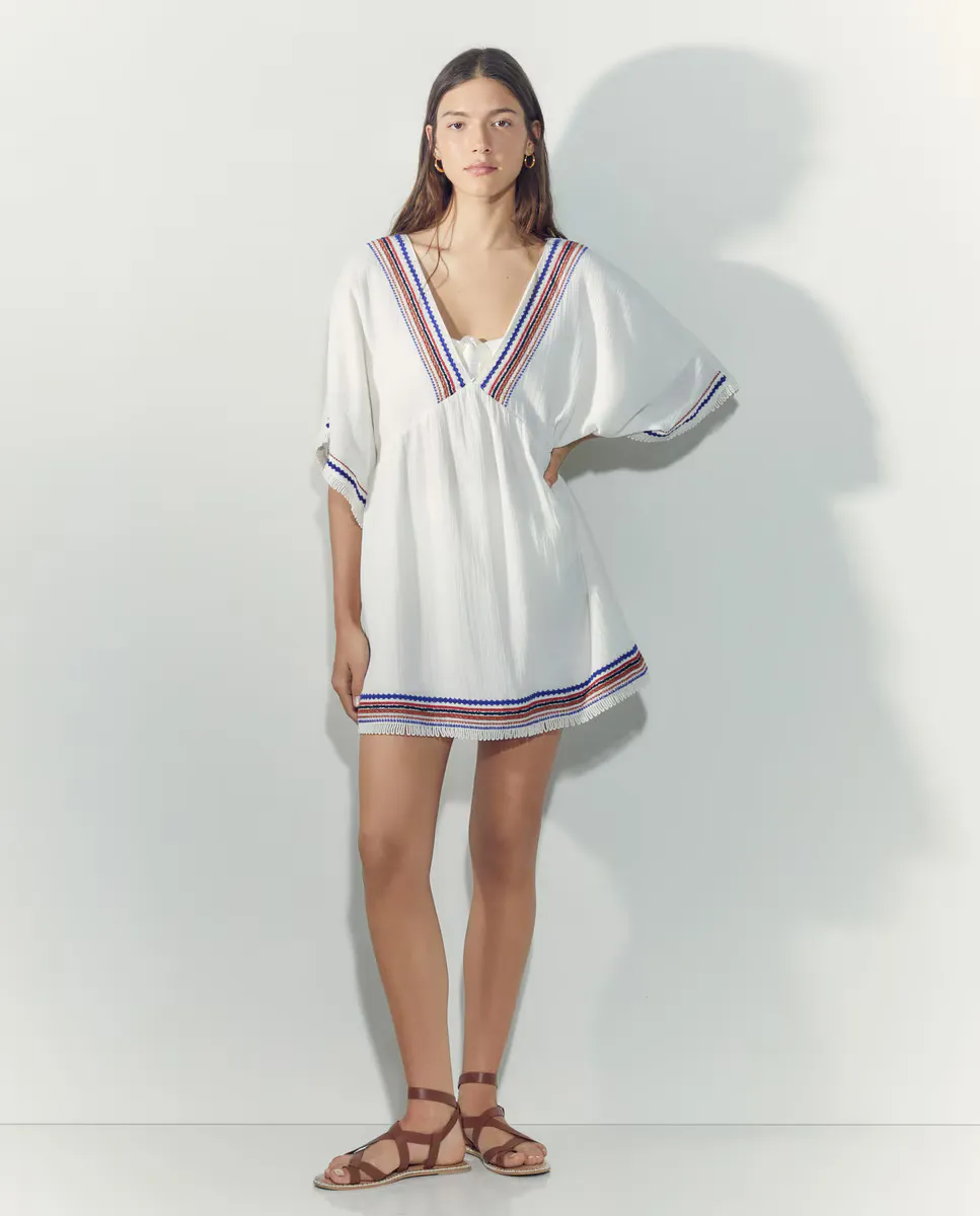 Вышитый кафтан Tintoretto, цвет 120 Crudo
Вышитый кафтан Tintoretto, цвет 120 Crudo