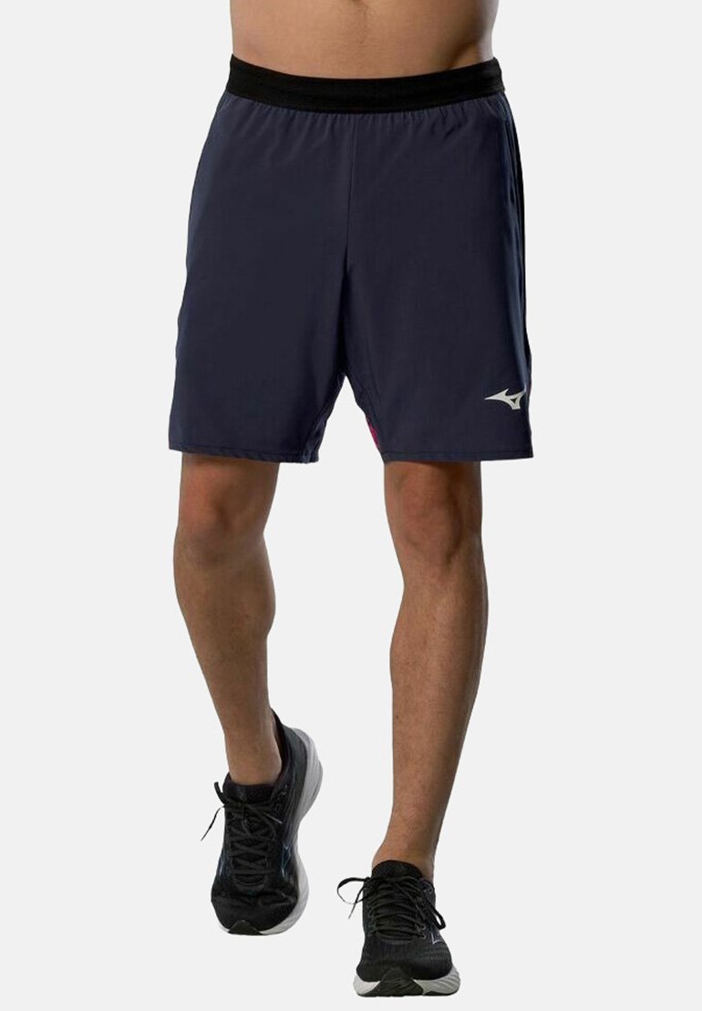 Спортивные шорты Mizuno DAYBREAKERS INCHES AMPLIFY, Odyssey Gray/Dark Grey
Спортивные шорты Mizuno DAYBREAKERS INCHES AMPLIFY, Odyssey Gray/Dark Grey