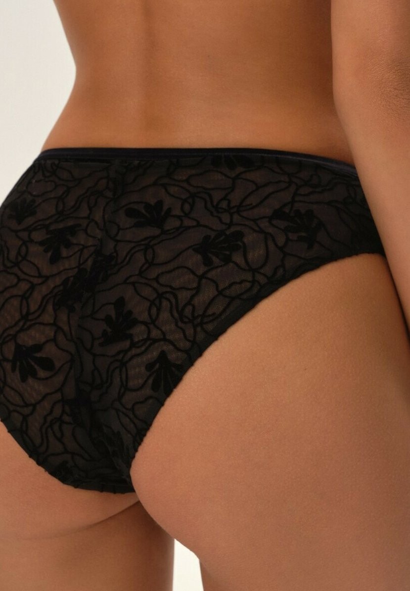 Трусы ORGANIQUE ESOTIQ, черный
Трусы ORGANIQUE ESOTIQ, черный