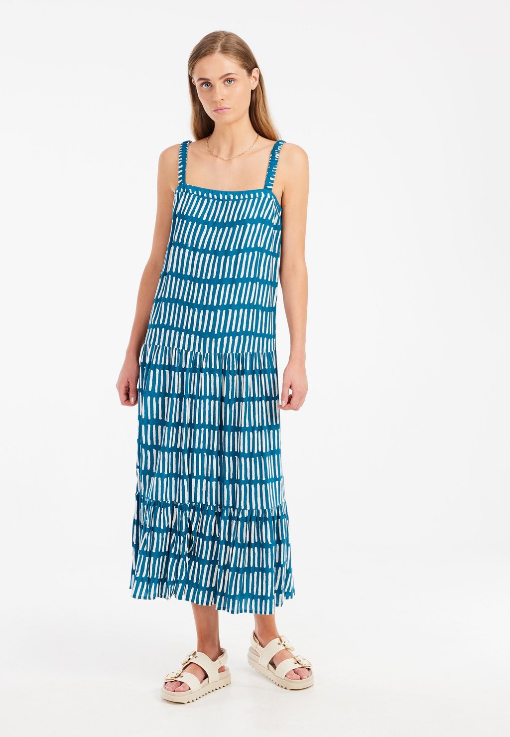 Повседневное платье Protest, синий
Повседневное платье Protest, синий