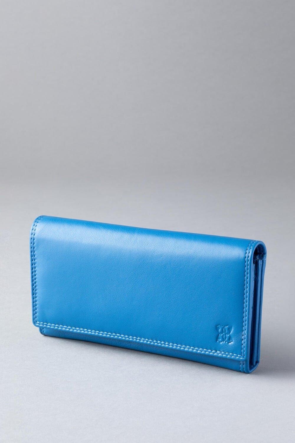 Большой кожаный кошелек Lakeland Leather, синий
Большой кожаный кошелек Lakeland Leather, синий