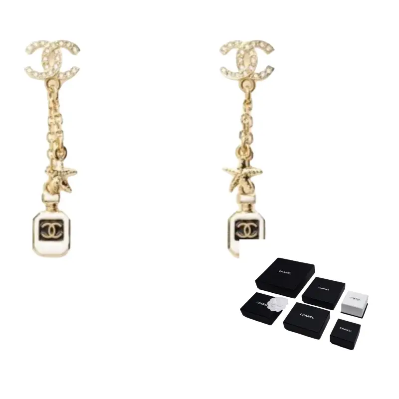 CHANEL Серьги Women's Gold/White
CHANEL Серьги Women's Gold/White